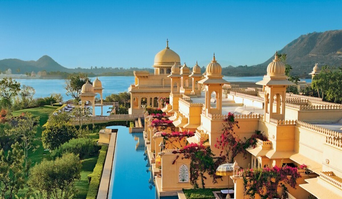 See the best of Rajasthan with this incredible tour package!